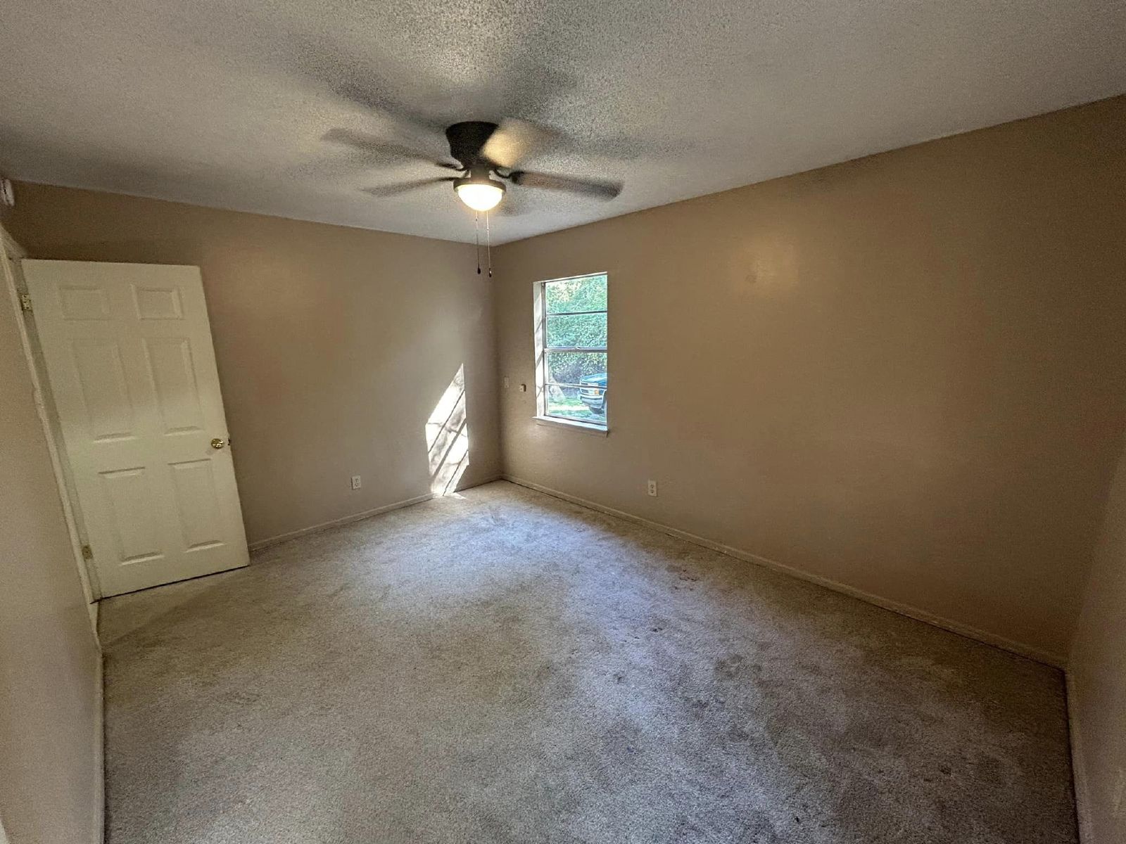 920 Shady Wood Lane - 1 property image