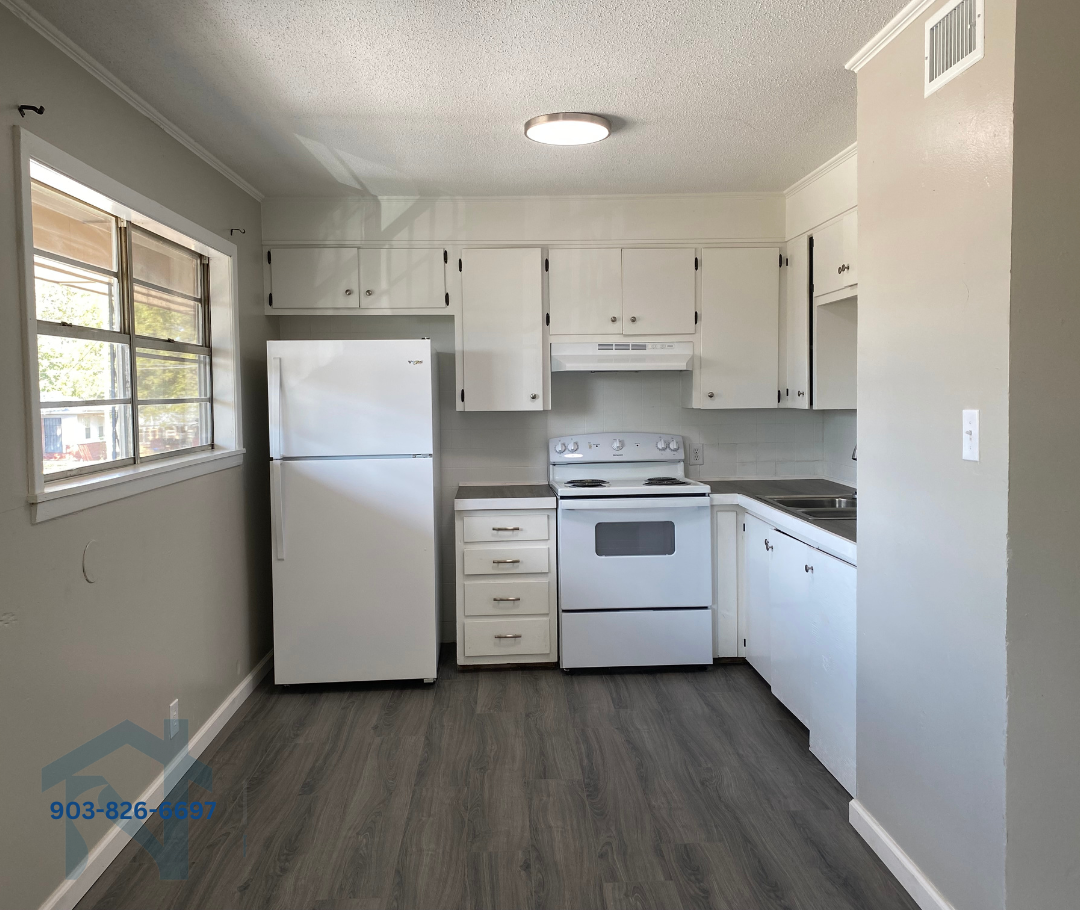 Water Oak 302 Houston Street - 7 property image