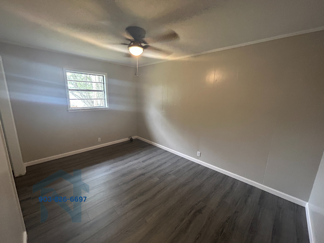 Water Oak 302 Houston Street - 7 property image