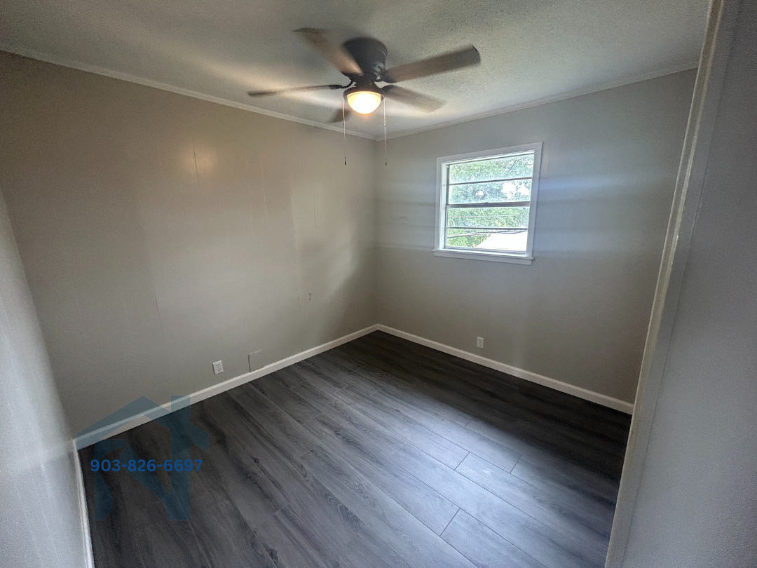 Water Oak 302 Houston Street - 7 property image