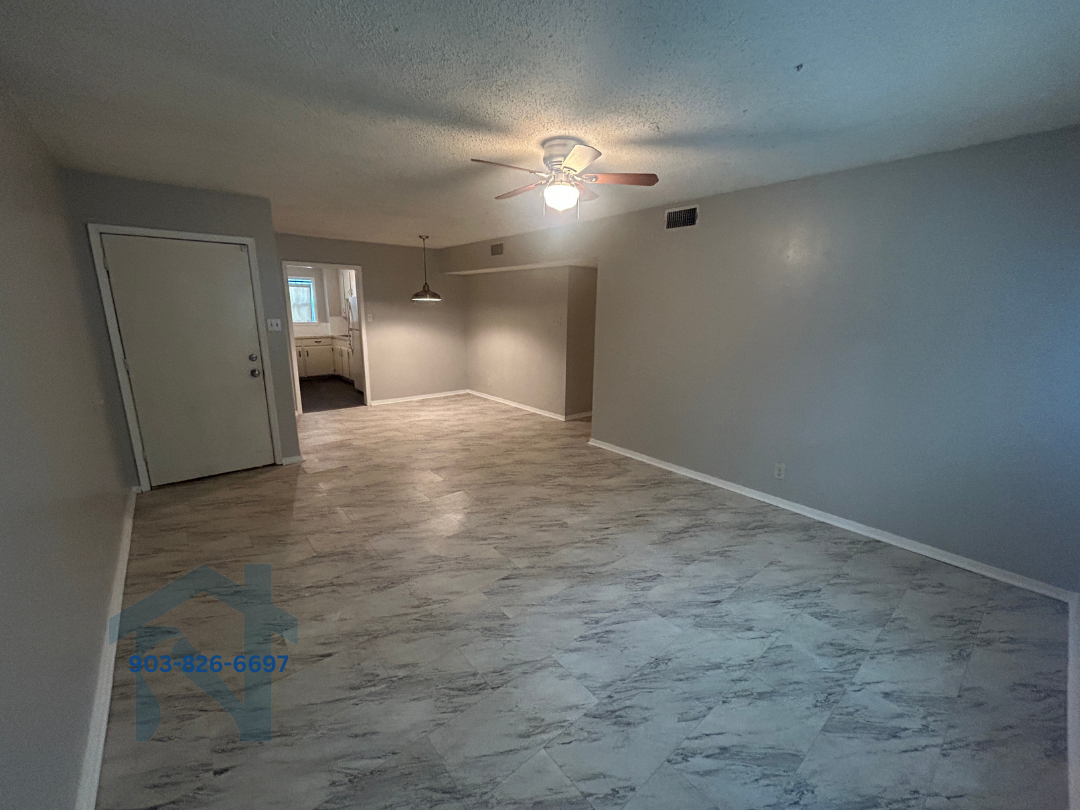 Valley View Apartments - 301 Pine Wilderness Dr, QC - D1 property image