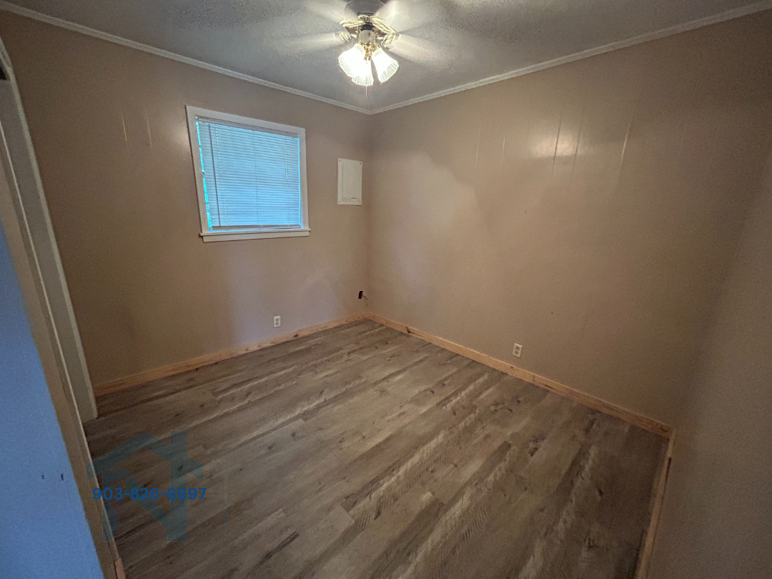 Water Oak 302 Houston Street - 6 property image