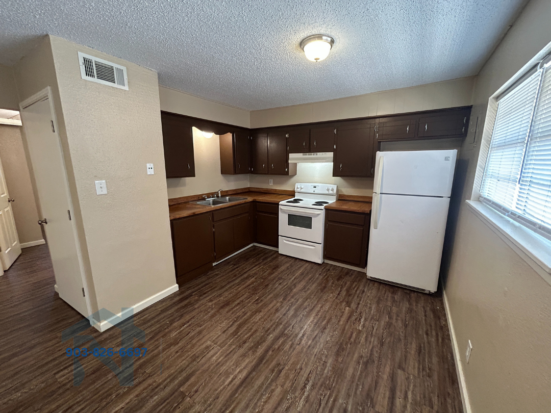 Devonshire Apartments - 17 property image